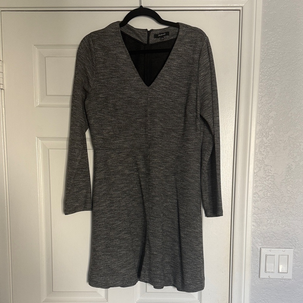 Madewell Heather Gray V-Neck Long Sleeve Knit Skater Dress